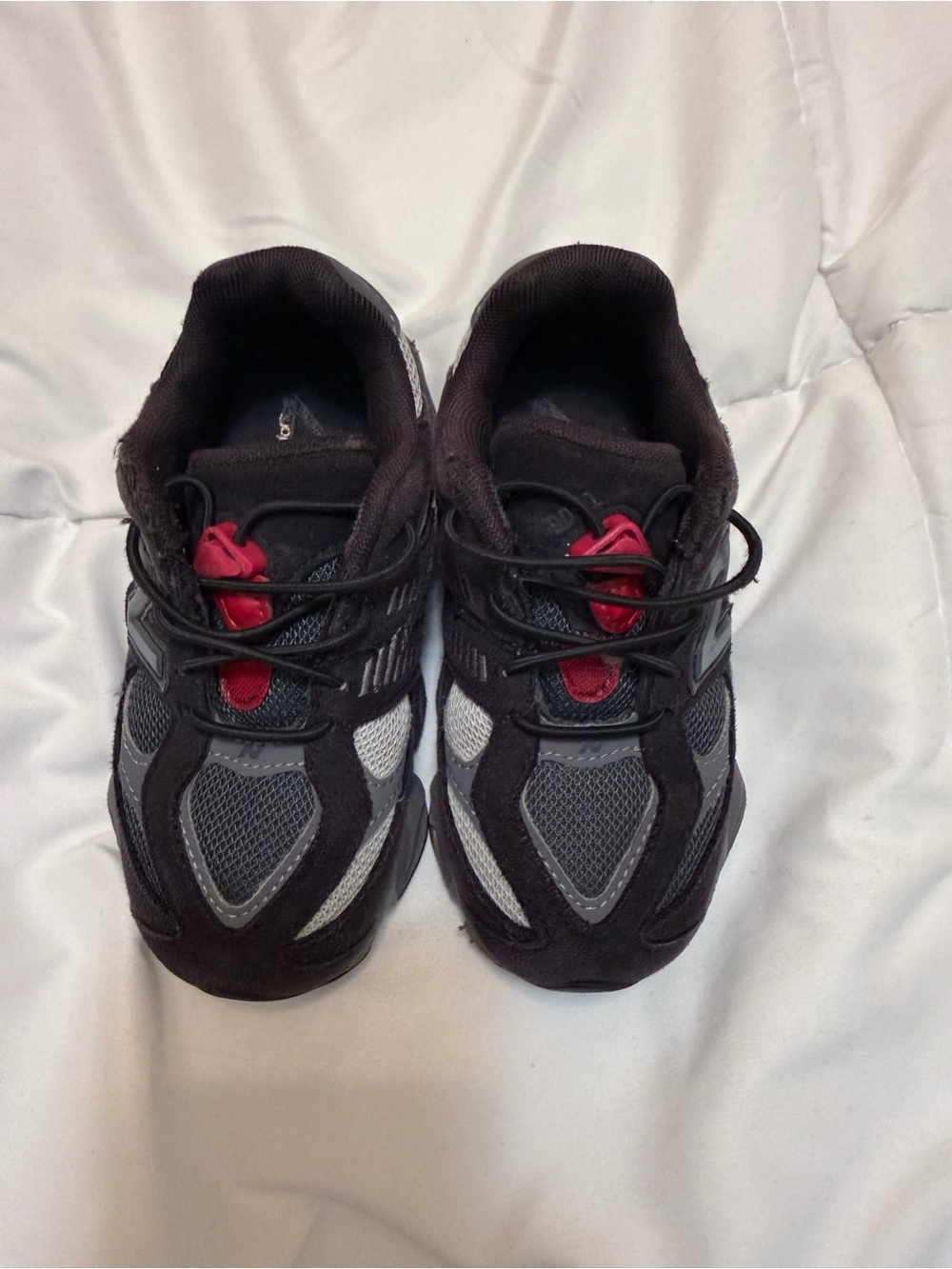 New Balance Kids Black Gray Sneakers with Red Accents